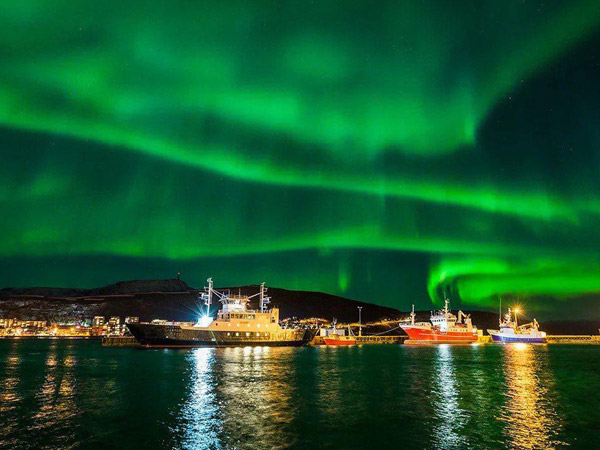 تور شفق قطبی ( مورمانسک + مسکو)